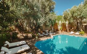 Jade Residence (Adults Only)